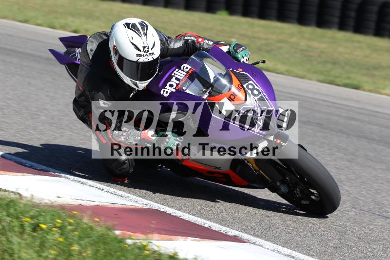 Archiv-2025/48 25.08.2025 Cornu Master School ADR/rot-rouge/68